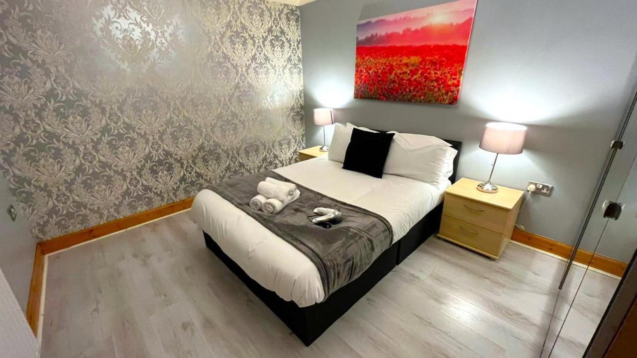 Elegant 2 Bedroom Chalet Edimburgo Esterno foto